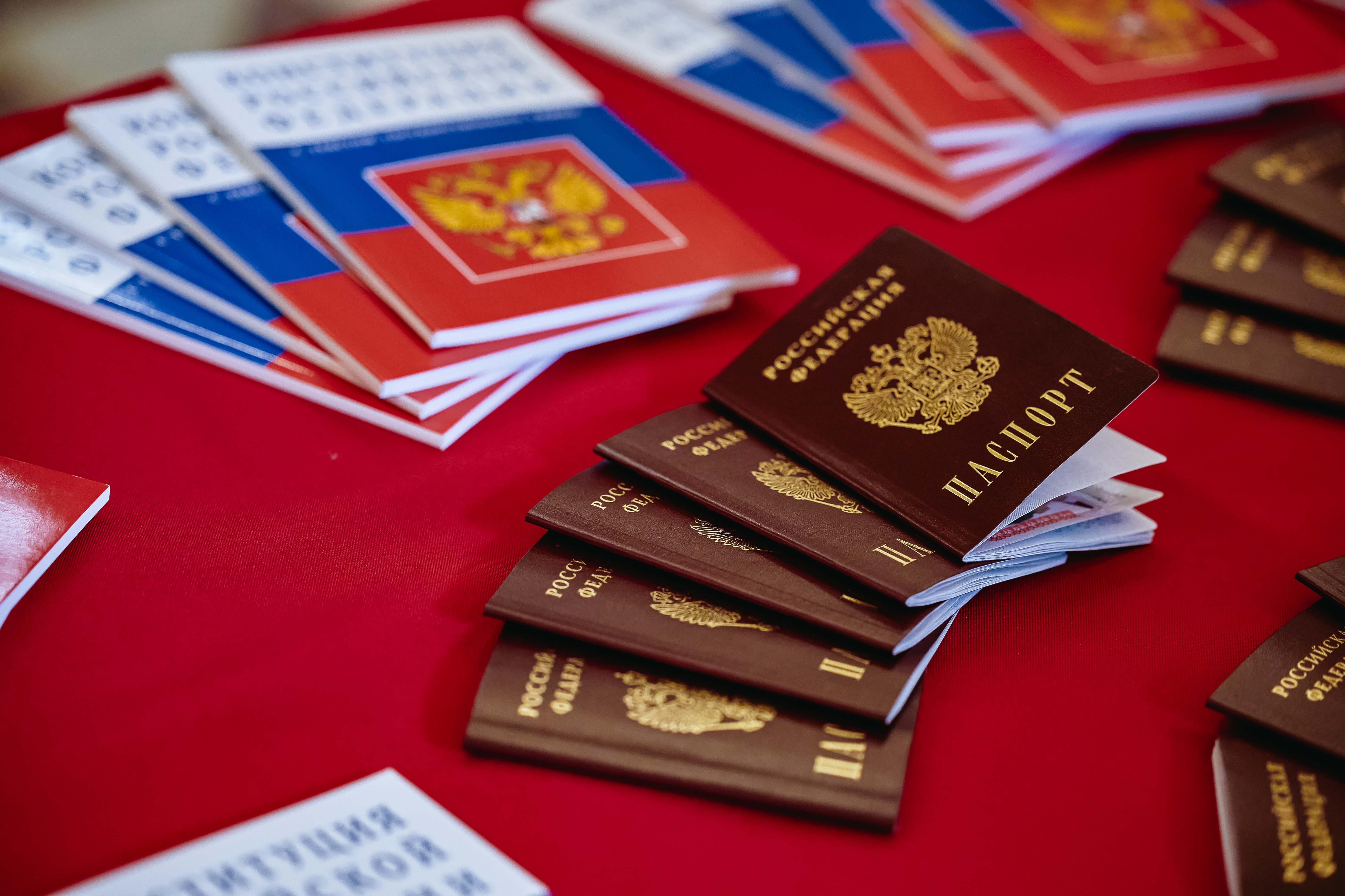 Торжественное вручение первых паспортов в ГИМ